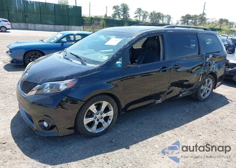 2012 Toyota Sienna Se 8 Passenger из США, поврежденный, VIN 5TDXK3DC7CS262033